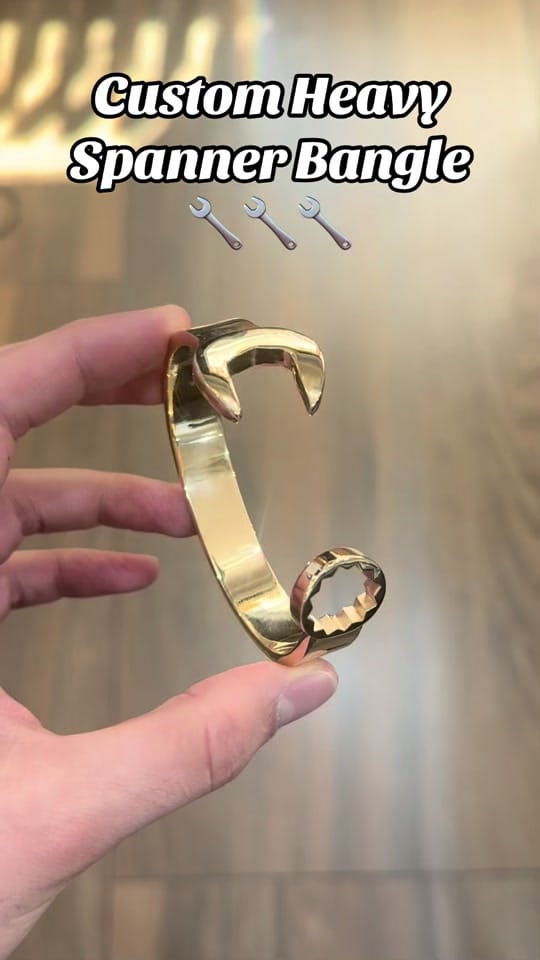 Post 2 by TouchofGoldLondon on TikTok (video)