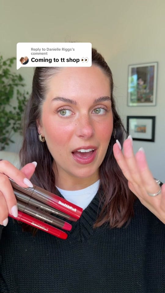 Post 8 by Rudi Berry 🍓 on TikTok (video)