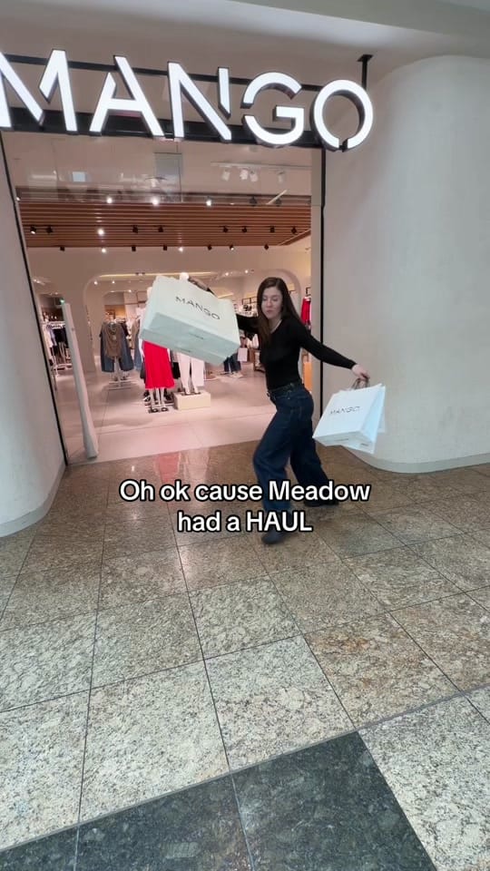 Post 4 by Meadowhall on TikTok (video)