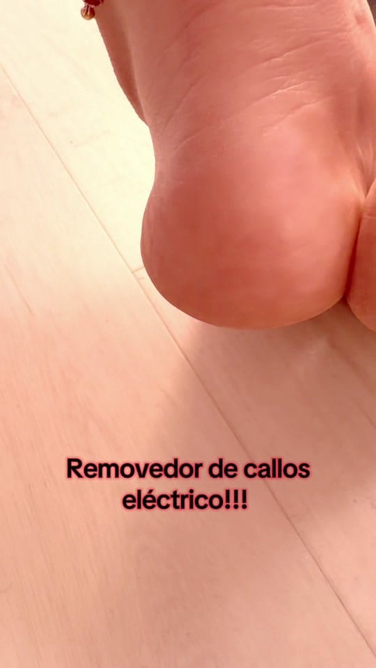 Post 10 by Rocy Fer Nails 💅 on TikTok (video)