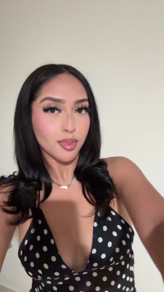 Post 4 by anahi on TikTok (video)