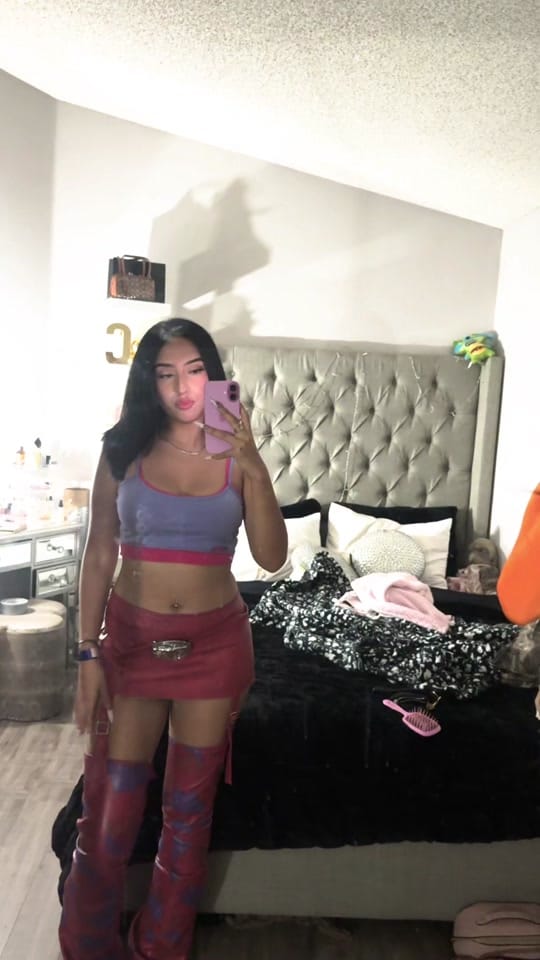 Post 6 by anahi on TikTok (video)