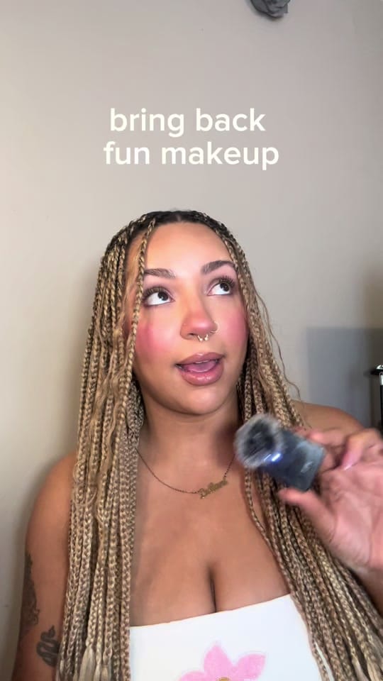Post 2 by viseart on TikTok (video)