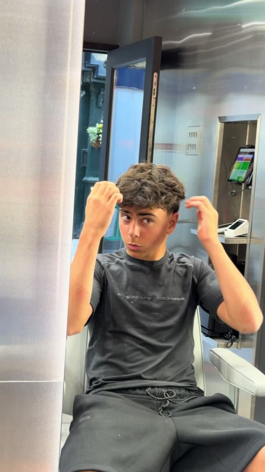 Post 4 by hestory on TikTok (video)
