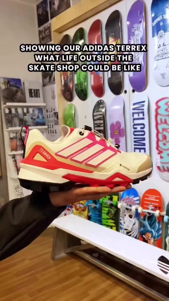 Post 4 by welcomeskatestore on TikTok (video)