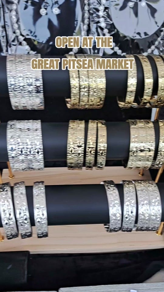 Post 1 by LONDON SALES on TikTok (video)