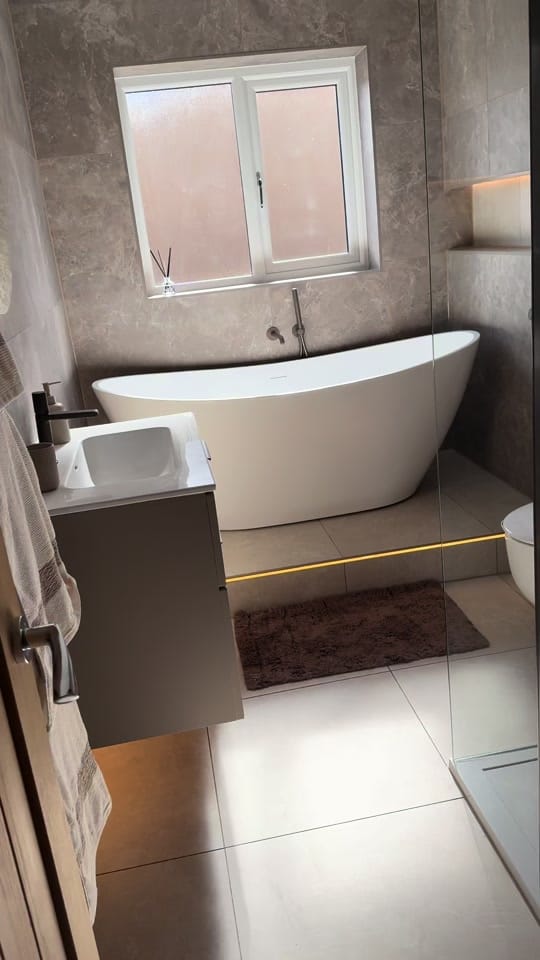 Post 4 by morethanbaths on TikTok (video)