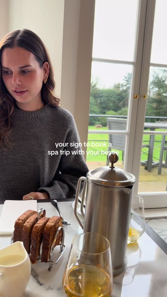 Post 3 by Flo’s Fiction (author) 📚 on TikTok (video)