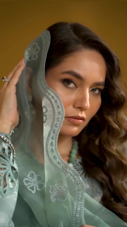 Post 10 by Jaan London on TikTok (video)