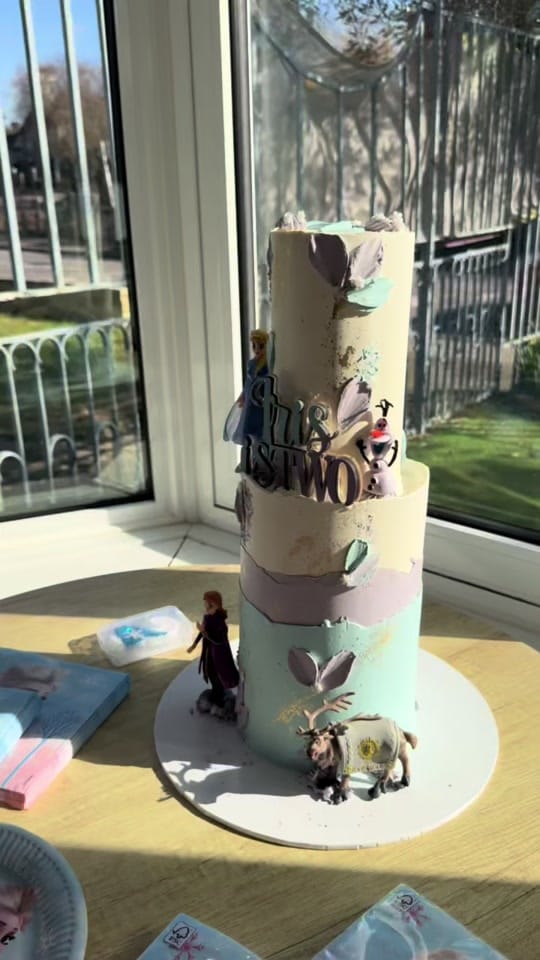 Post 1 by Tomtrigwell on TikTok (video)