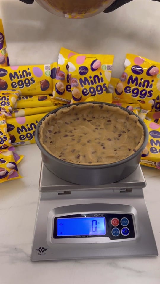 Post 9 by Cakes Contour on TikTok (video)