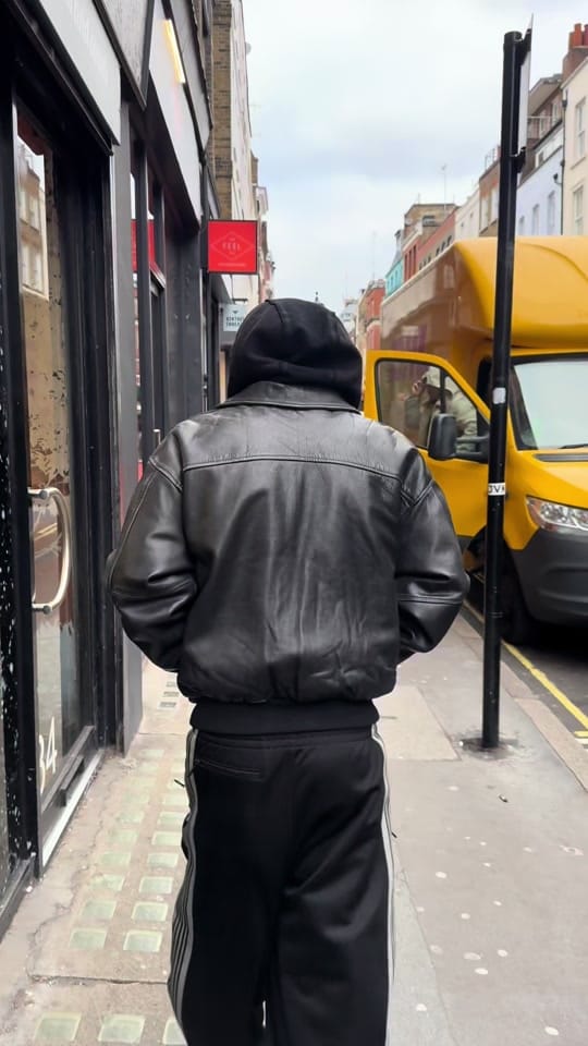 Post 8 by Vintage Threads LDN on TikTok (video)
