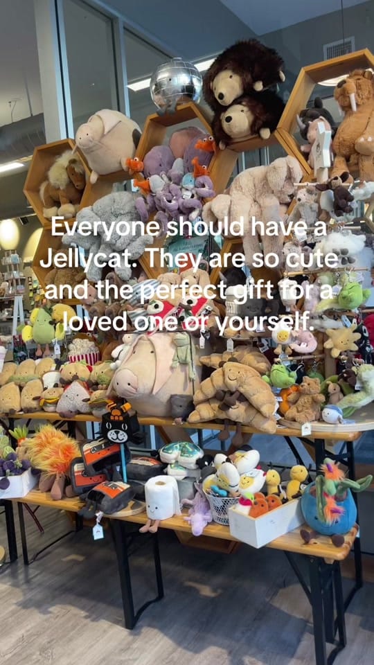 Post 2 by Bookery MHT on TikTok (video)