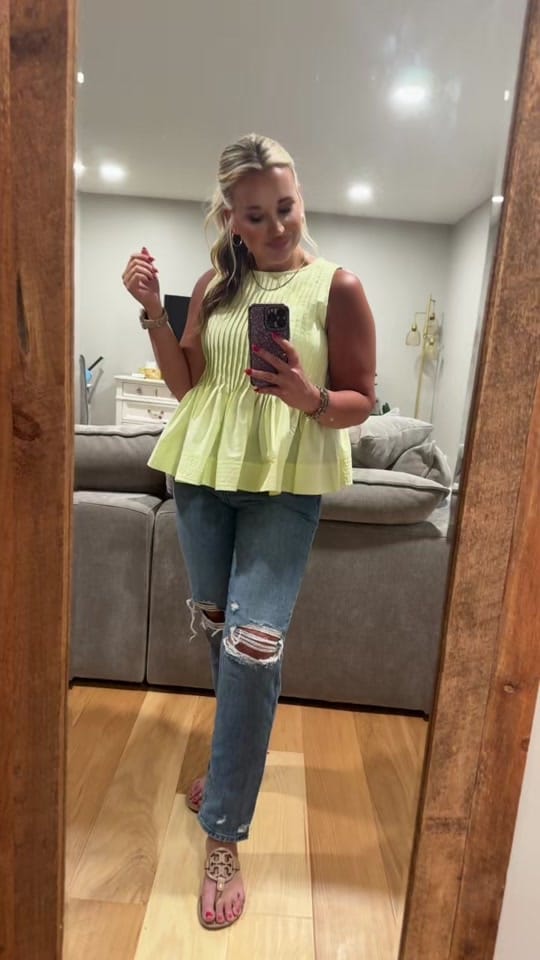 Post 5 by Just a Small Town Girl ✝️🫶🏼 on TikTok (video)