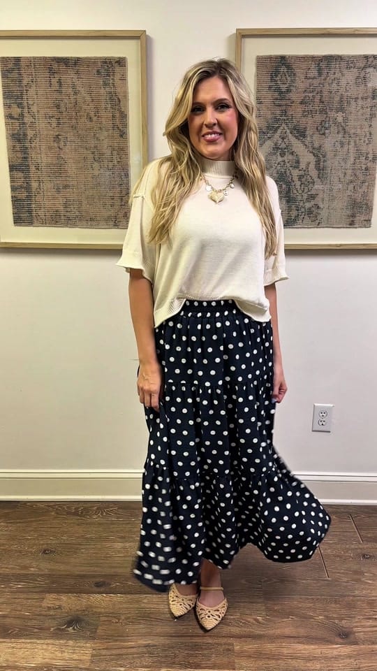 Post 3 by pinktulipclothing on TikTok (video)