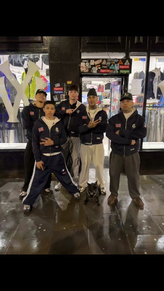Post 8 by BEST on TikTok (video)