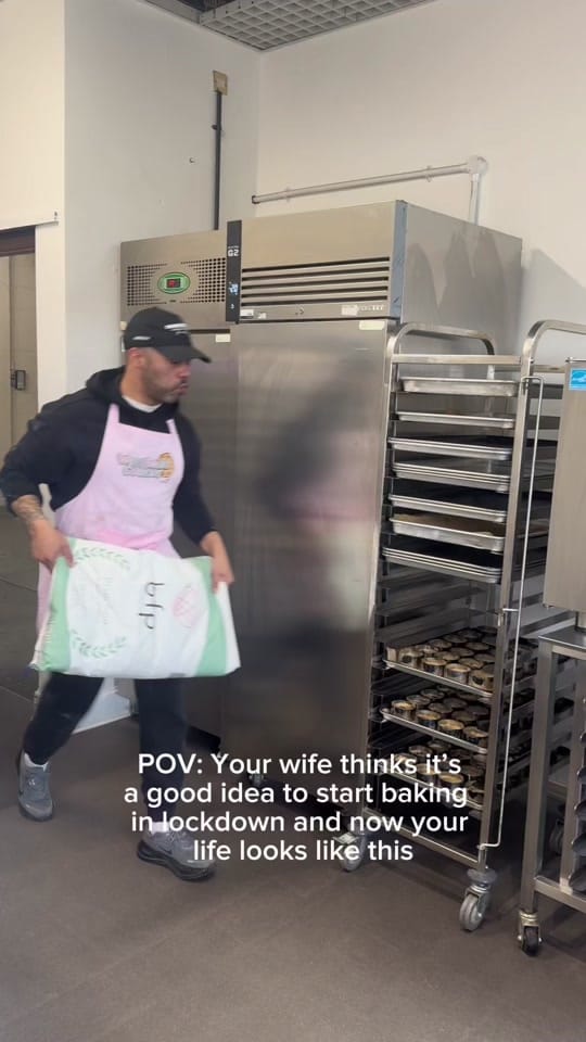 Post 3 by West Bakes Cookies on TikTok (video)