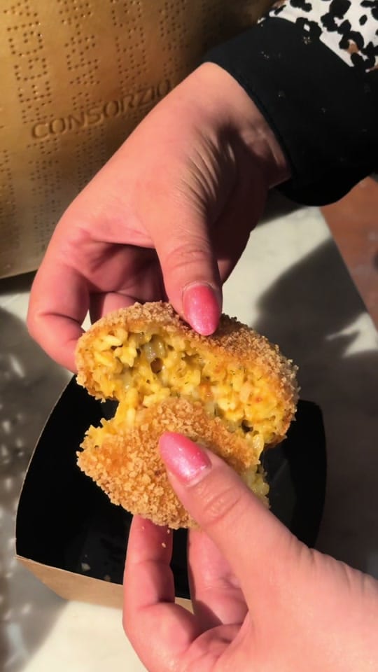 Post 1 by Eataly London on TikTok (video)