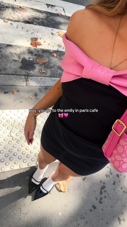 Post 10 by Lucia Paps 💘🫧 on TikTok (video)
