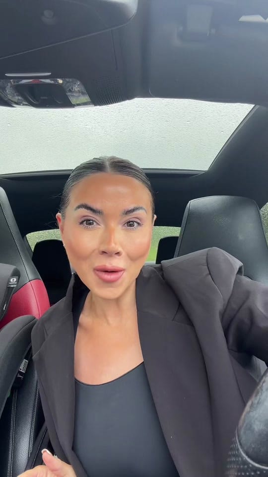 Post 1 by Amanda Manse 🤍 on TikTok (video)