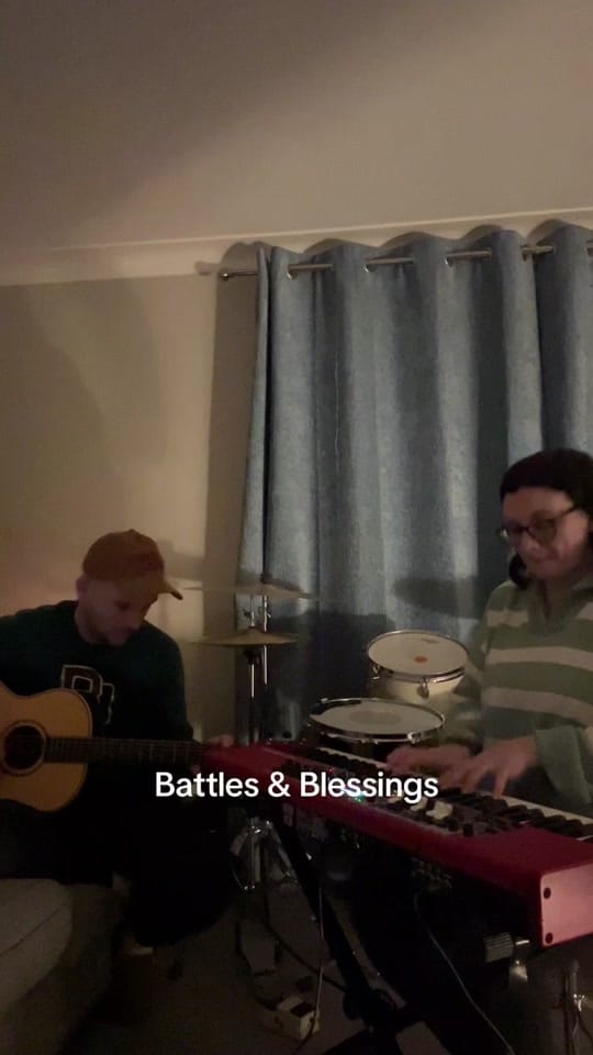 Post 7 by Kyle & Laura Graham on TikTok (video)
