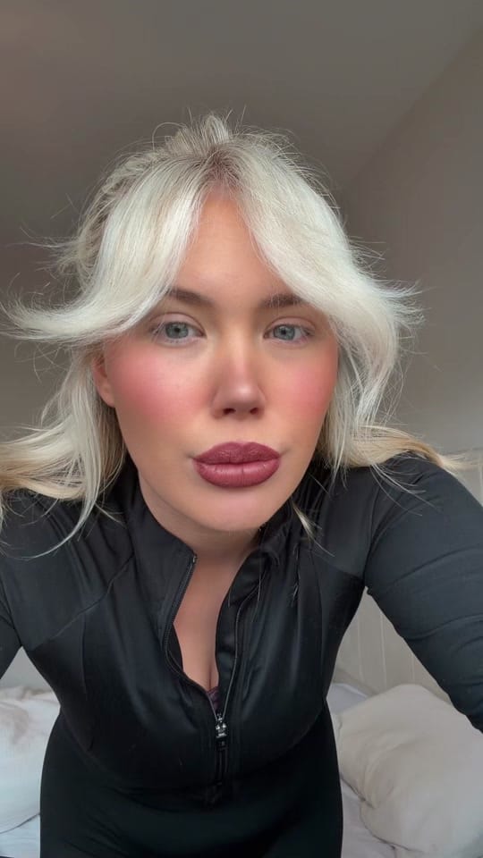 Post 3 by Holly Harrison 🧿❤️‍🔥💭🫶🏻 on TikTok (video)