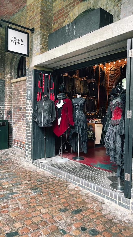 Post 6 by Blackwidowlondon on TikTok (video)