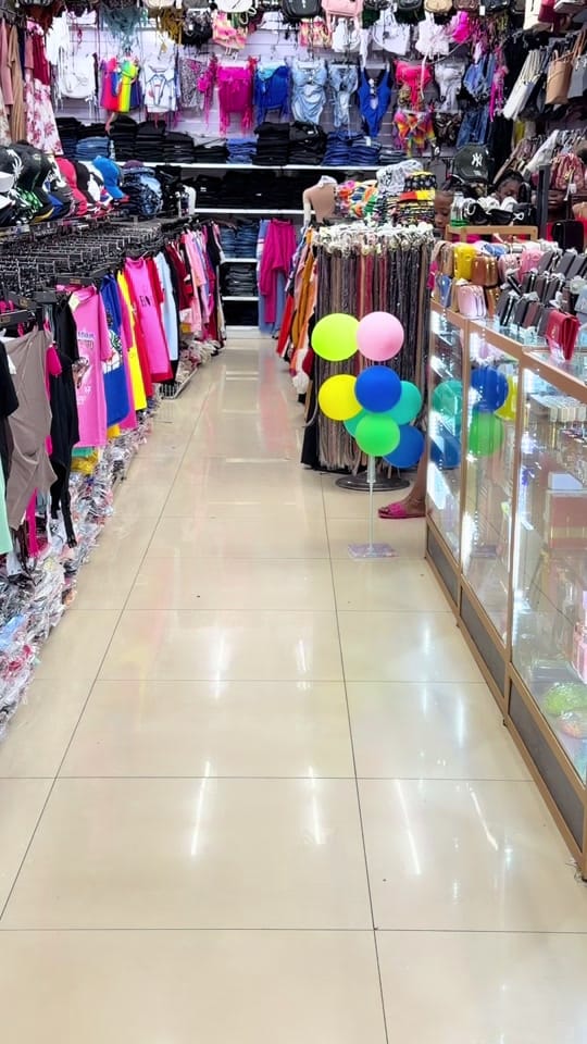 Post 4 by Top Queen’s on TikTok (video)