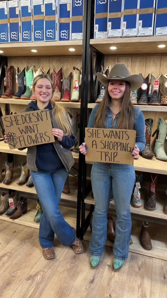 Post 2 by Painted Cowgirl on TikTok (video)