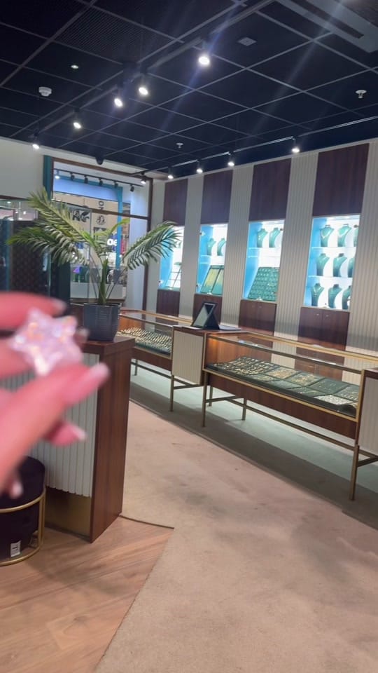 Post 2 by ELARASJEWELLERY on TikTok (video)