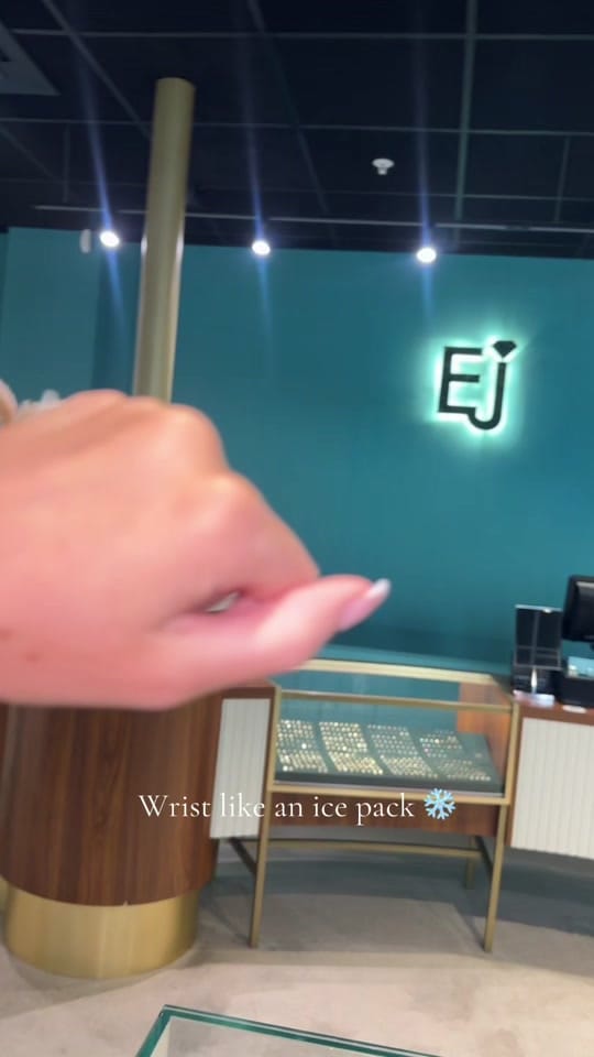 Post 4 by ELARASJEWELLERY on TikTok (video)