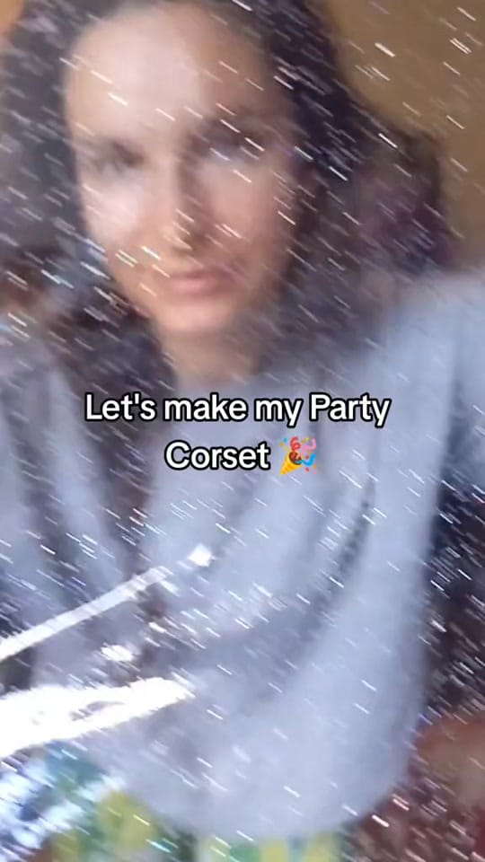 Post 2 by Simonetta Sabo Fashion on TikTok (video)