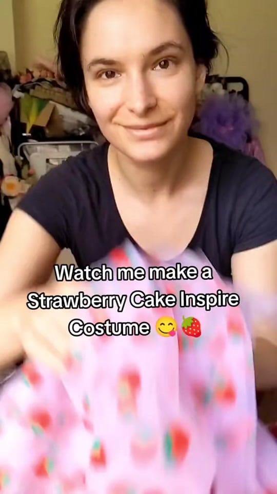 Post 5 by Simonetta Sabo Fashion on TikTok (video)