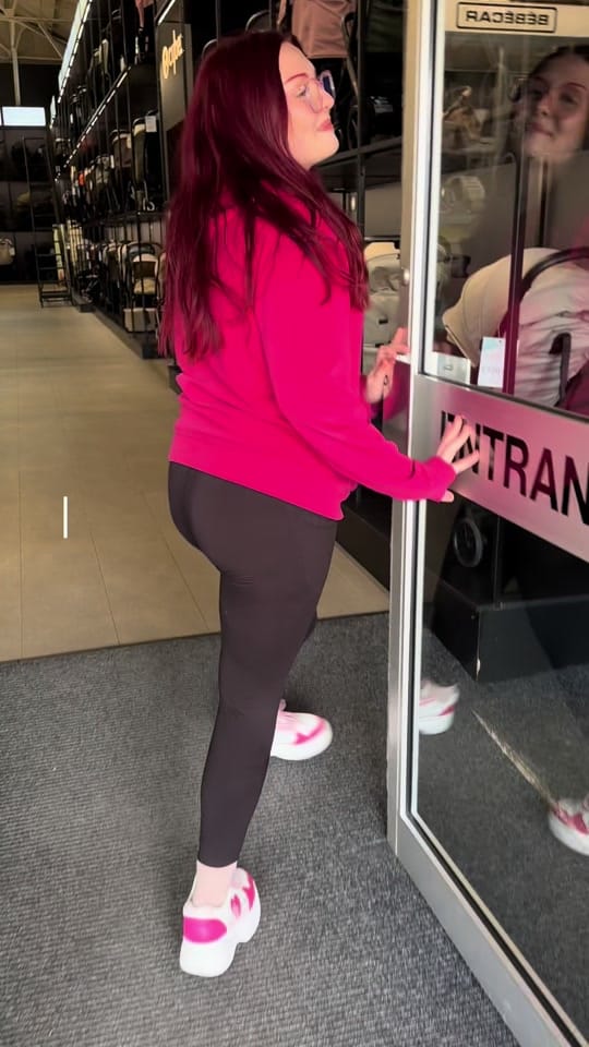 Post 3 by Glasgow Pram Centre on TikTok (video)