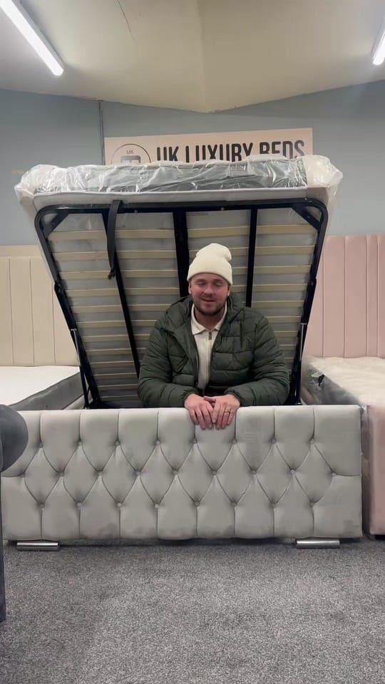 Post 6 by Ukluxurybeds on TikTok (video)
