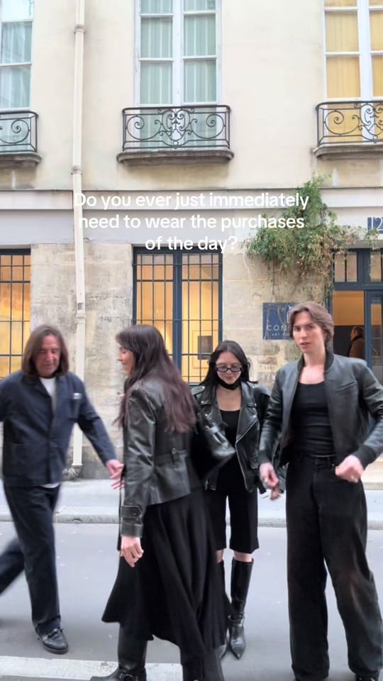 Post 2 by cloe.c.l.o on TikTok (video)