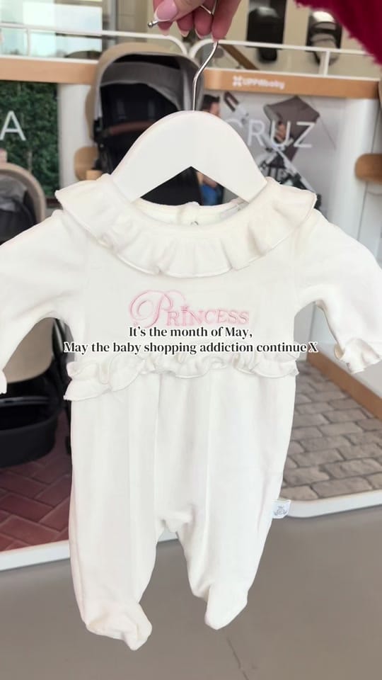 Post 3 by Carriages on TikTok (video)