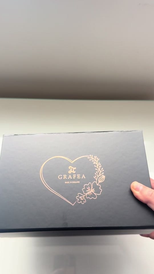 Post 7 by Grafea on TikTok (video)