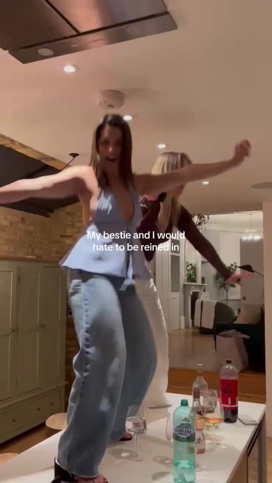 Post 2 by Lucy Munro on TikTok (video)
