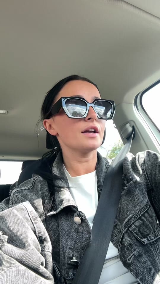 Post 2 by Chelsea Clucas 🤍 on TikTok (video)