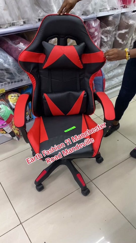 Post 10 by Earth Fashion Mandeville 🌎 on TikTok (video)