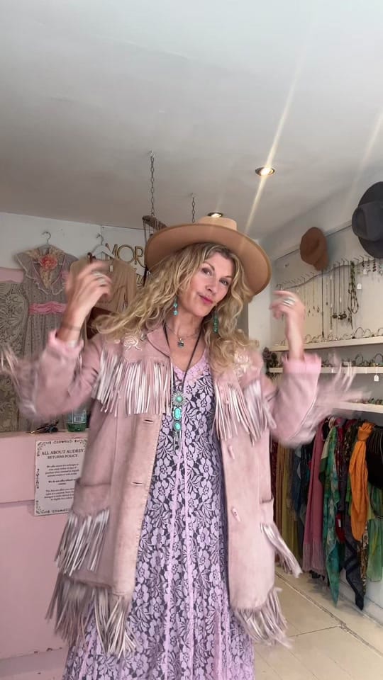 Post 4 by All About Audrey on TikTok (video)