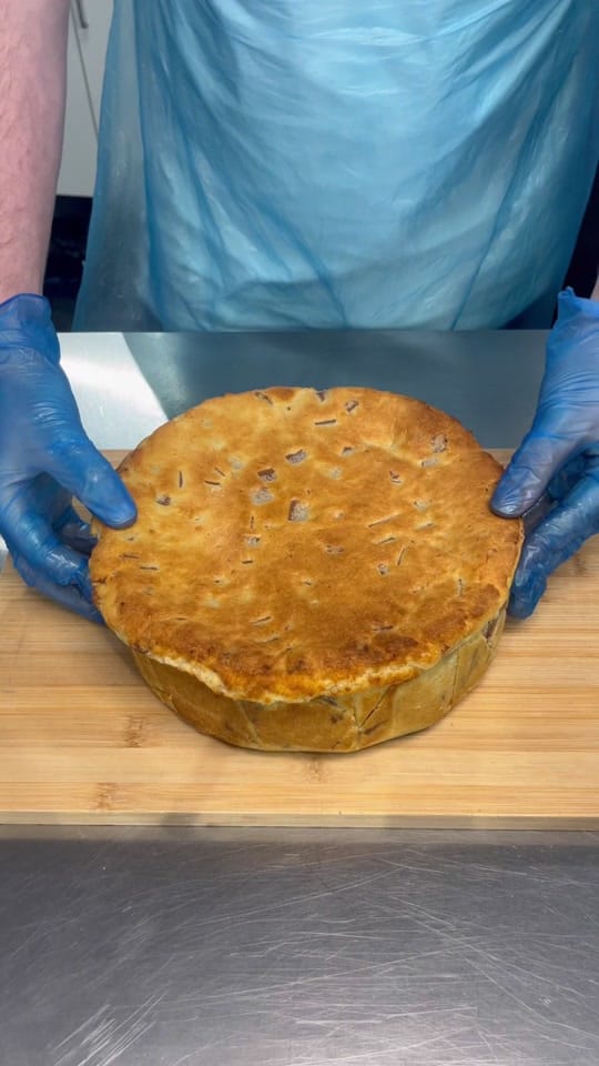Post 7 by Treaty Pie on TikTok (video)