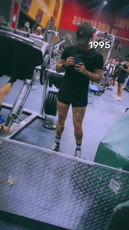 Post 2 by Reanna Nicole on TikTok (video)