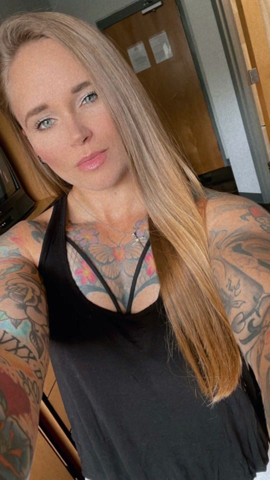 Post 7 by Reanna Nicole on TikTok (video)