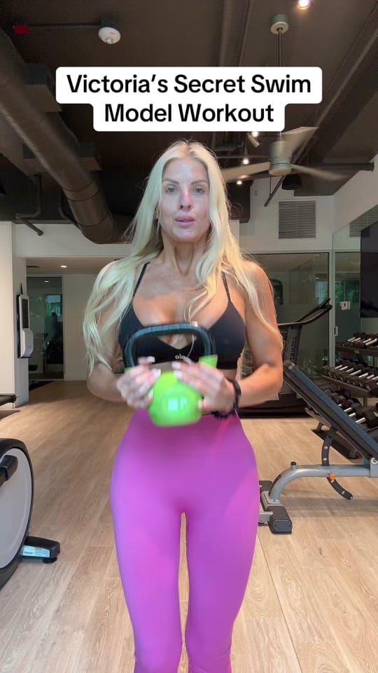 Post 6 by Stepheintz on TikTok (video)