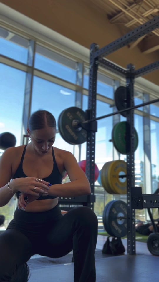 Post 6 by elidimitrovaa on TikTok (video)