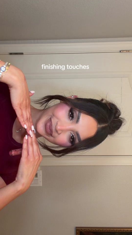 Post 9 by Leyla Alamyar on TikTok (video)