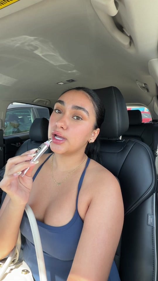Post 3 by Lys on TikTok (video)
