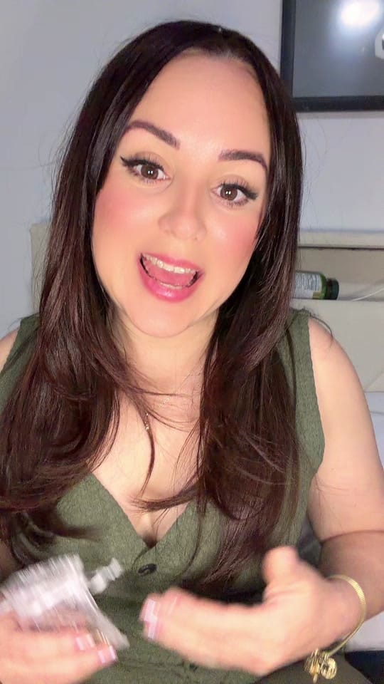 Post 5 by Ari Aleman on TikTok (video)
